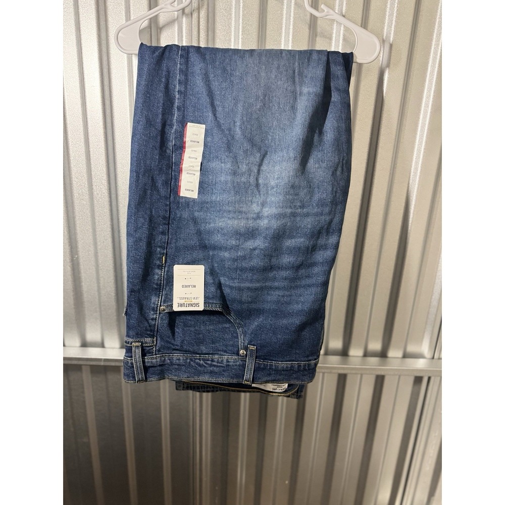 Levi Strauss Signature Gold Men's Relaxed Fit Jeans Size 50x32 NEW NWT Blue